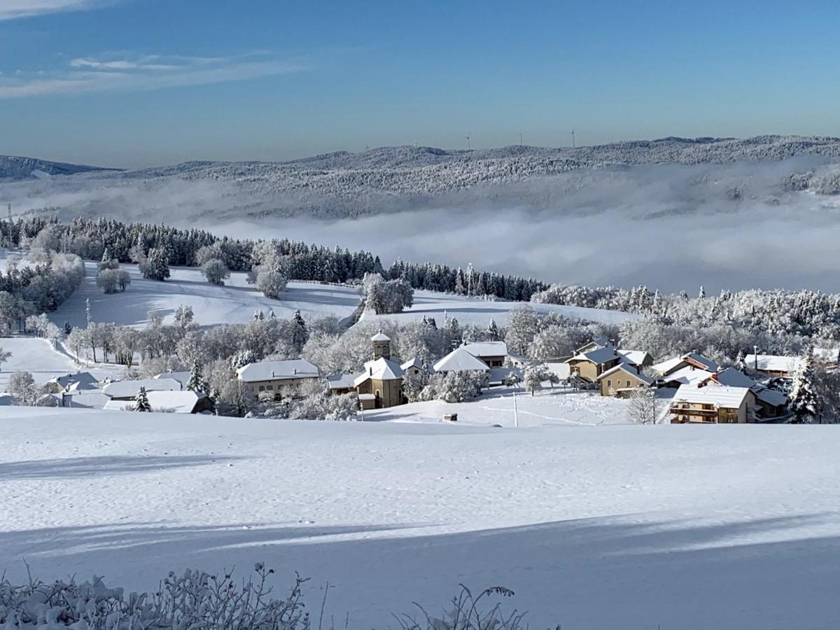 ホテル Le Relais Nordique Giron エクステリア 写真