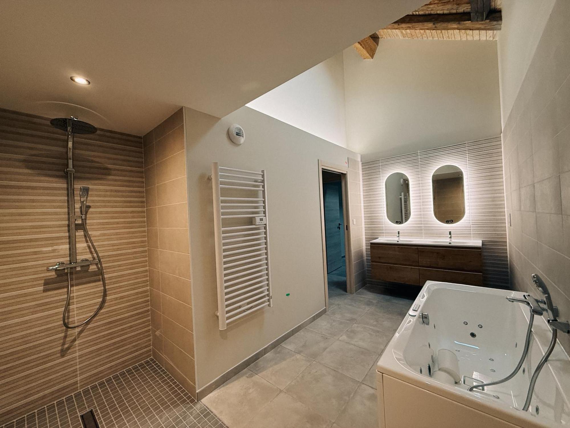 ホテル Le Relais Nordique Giron エクステリア 写真