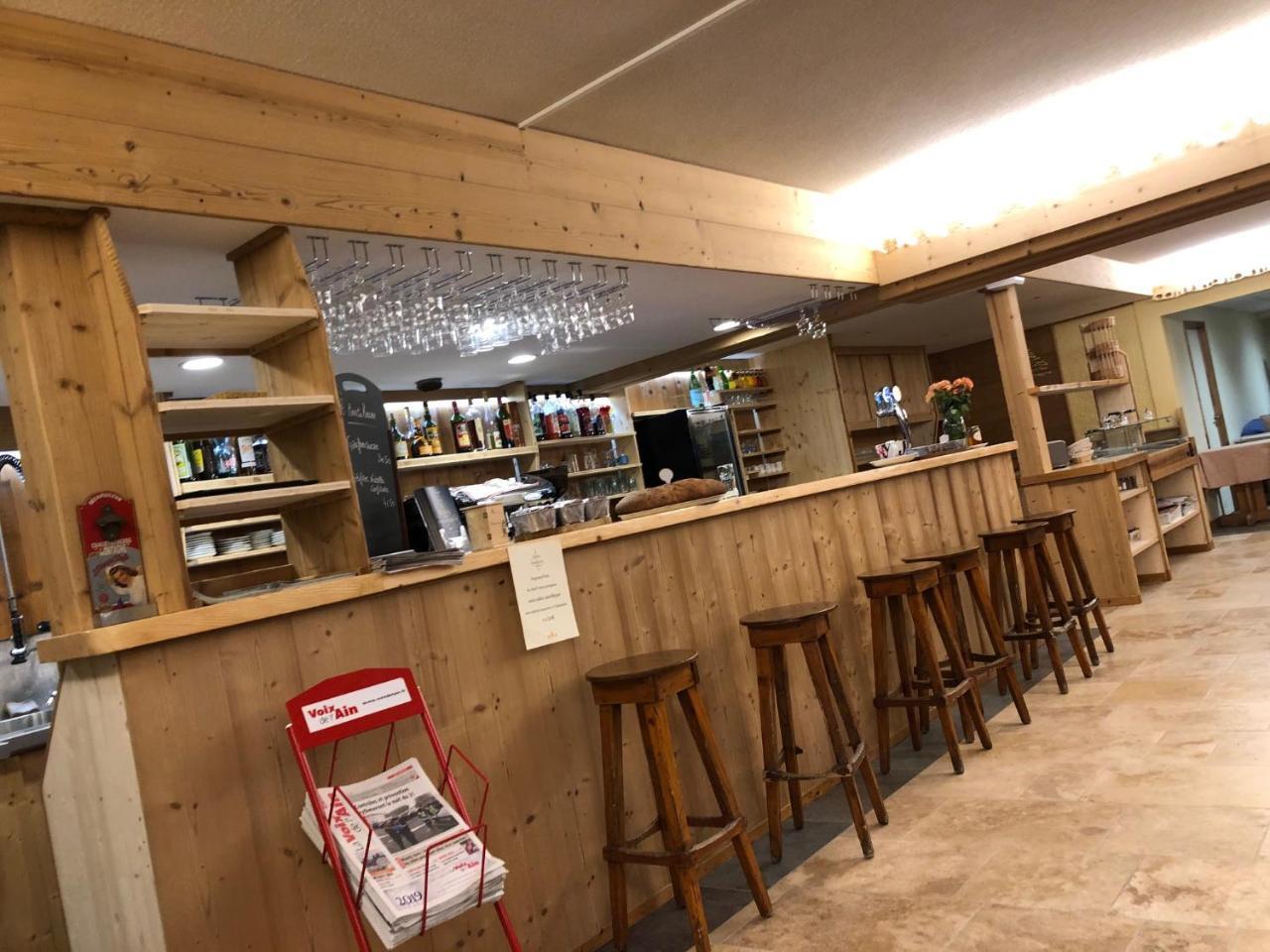ホテル Le Relais Nordique Giron エクステリア 写真